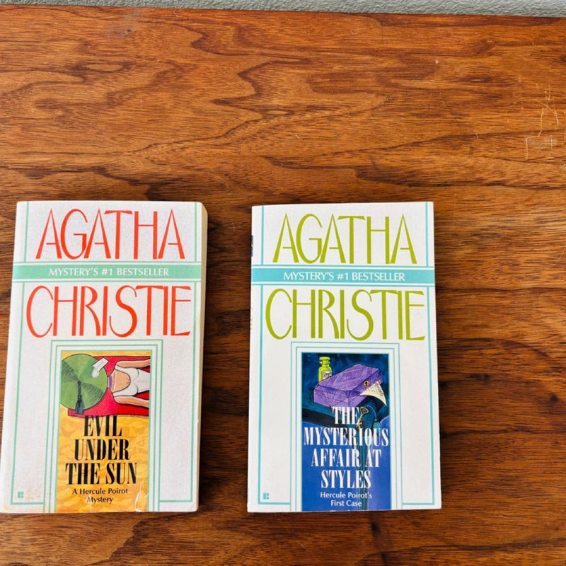 Vintage Agatha Christie Mysteries (2)