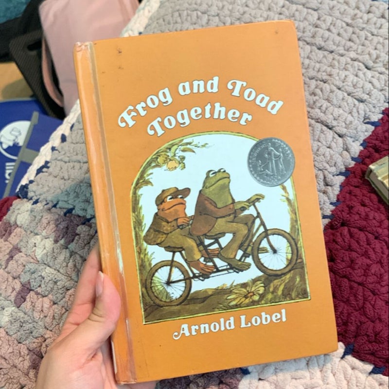 Frog and toad together 