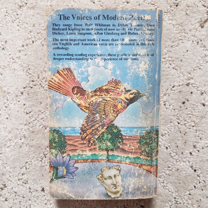The Pocket Book of Modern Verse (3rd Printing, 1974)