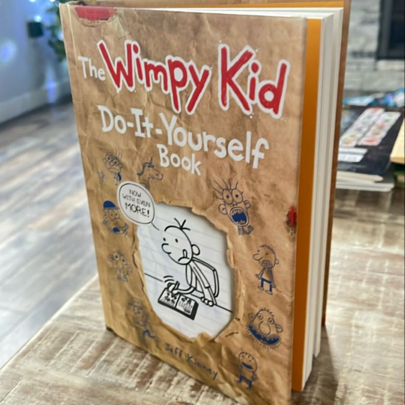 Wimpy Kid Do-It-Yourself Book (Revised and Expanded Edition)