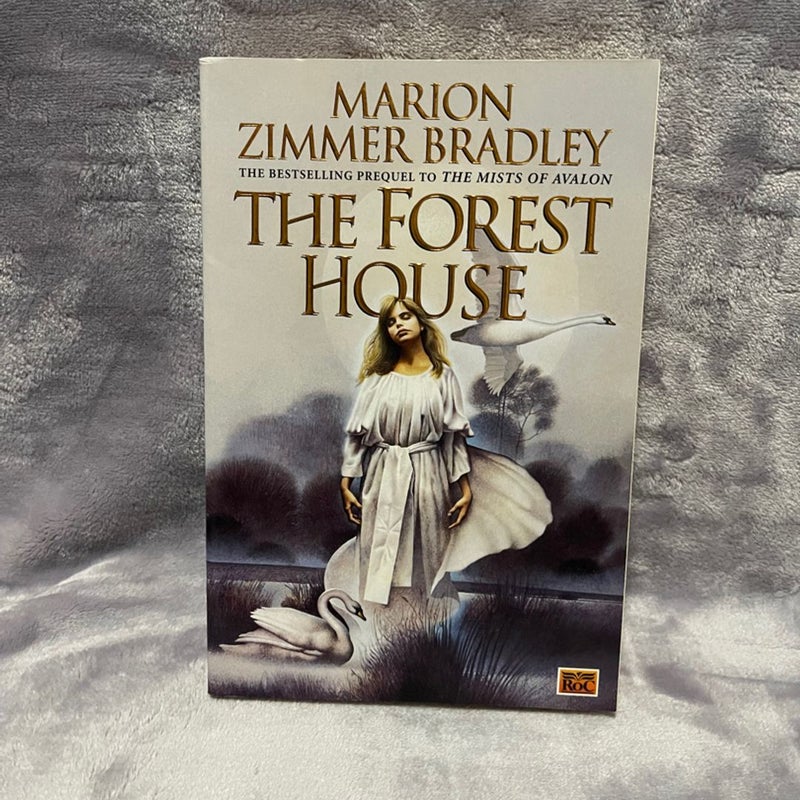 Marion Zimmer Bradley Books Lot
