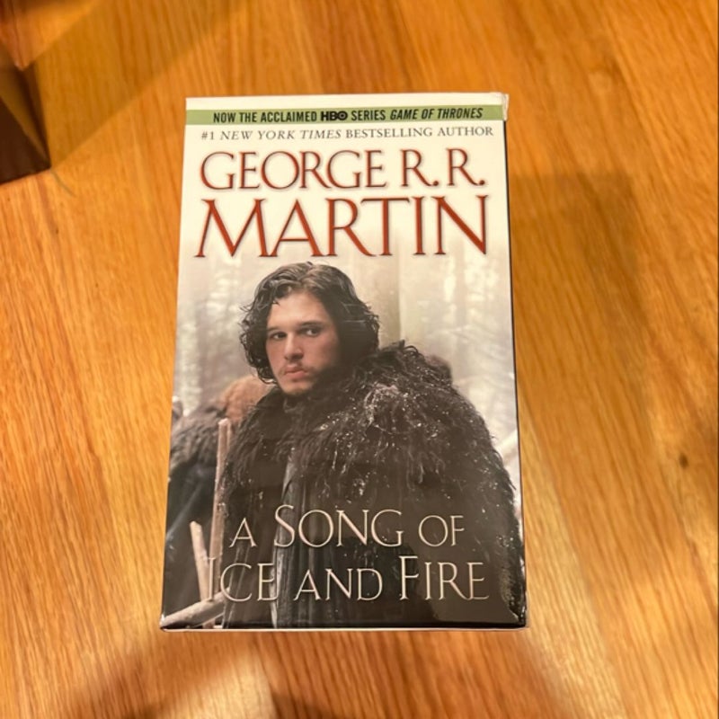 George R. R. Martin's a Game of Thrones 5-Book Boxed Set (Song of Ice and Fire Series)