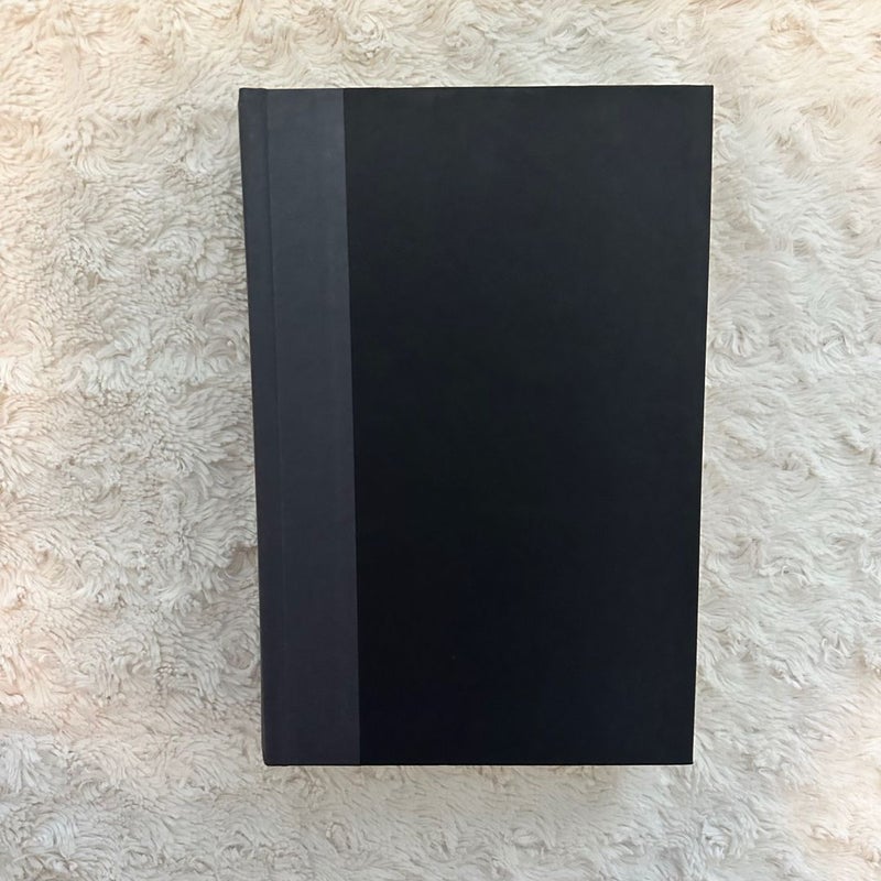 Broken Throne: a Red Queen Collection FIRST EDITION