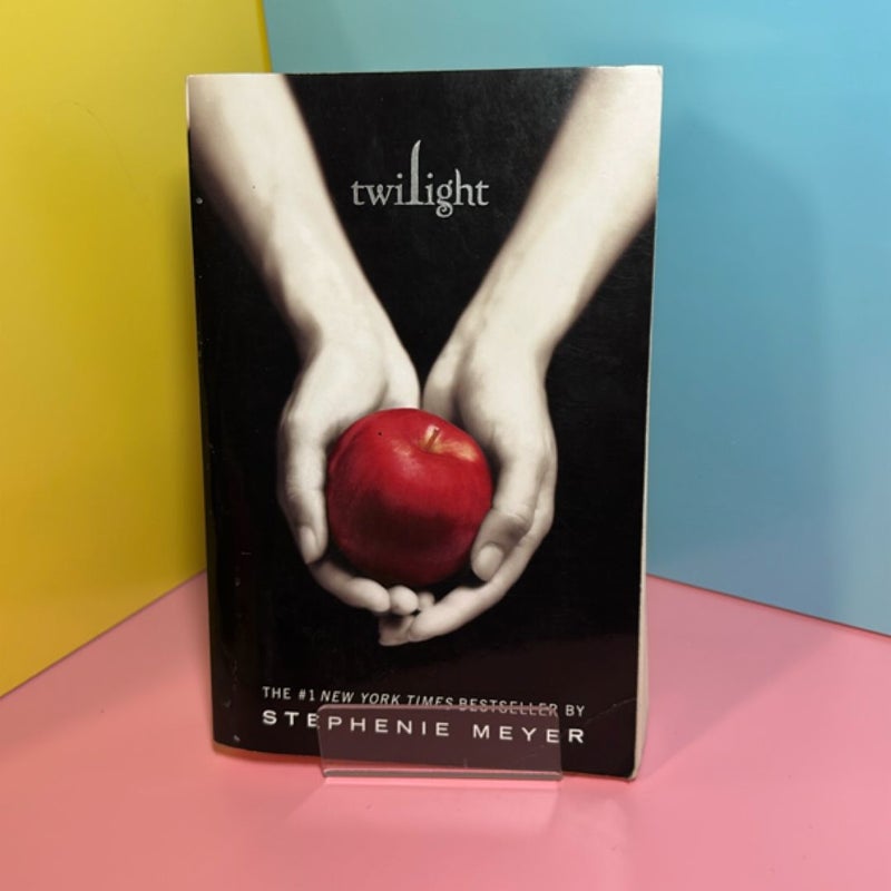 Twilight - 1st Paperbck Edition