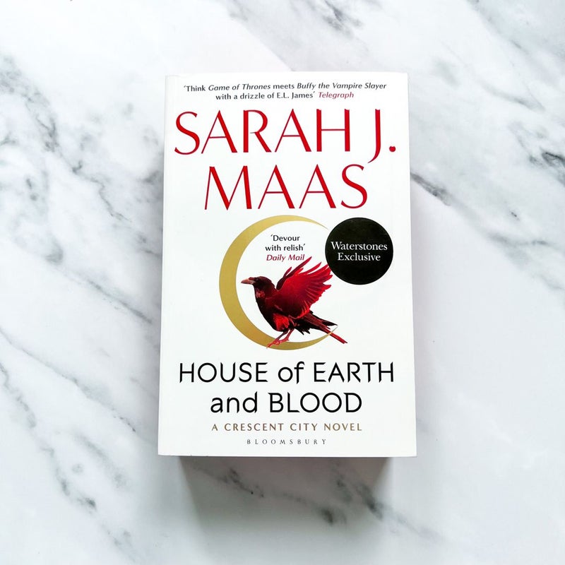 Crescent City/House of Earth and Blood Waterstones Sarah J hot Maas