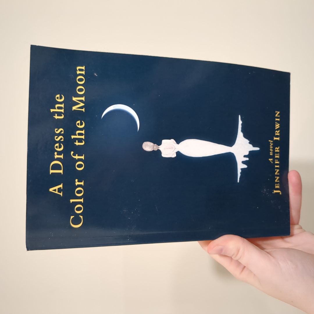 A Dress the Color of the Moon