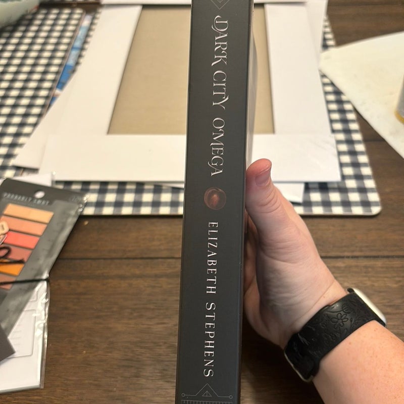 Dark City Omega (Probably Smut Book Club Edition)