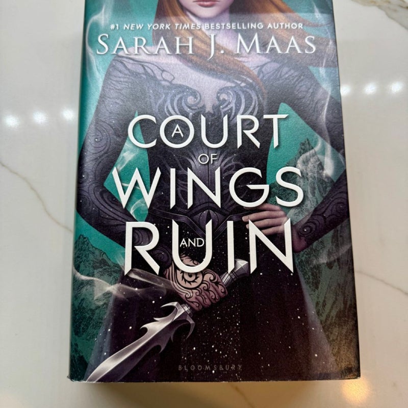 A Court of Wings and Ruin OG Hardcover