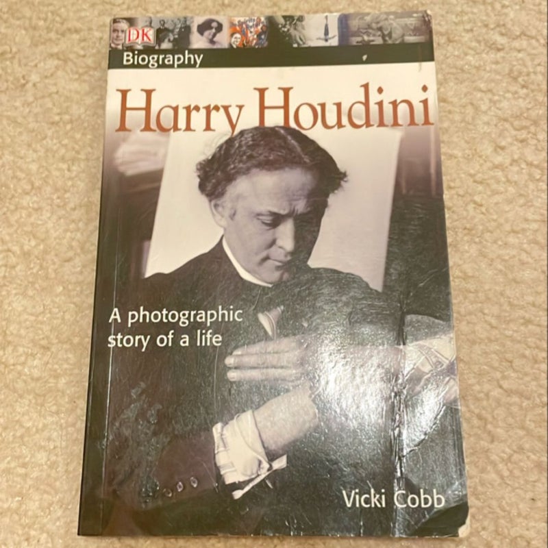 DK Biography: Harry Houdini