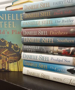 Danielle Steel bundle of 10