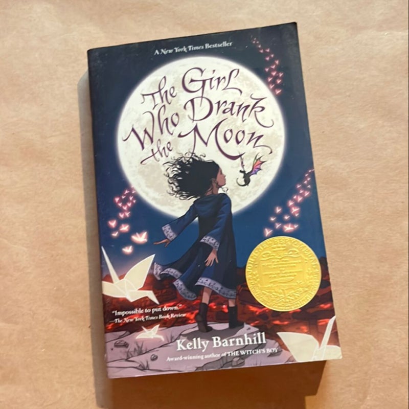 The Girl Who Drank the Moon (Winner of the 2017 Newbery Medal)