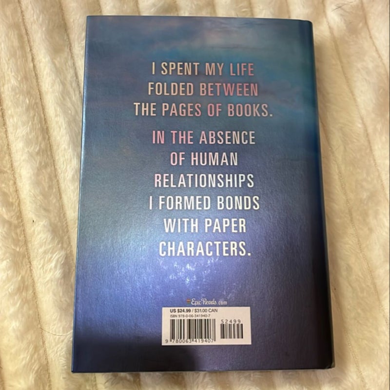 Shatter Me Collector's Deluxe Limited Edition