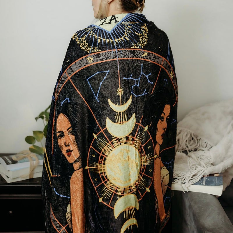 Zodiac Academy Blanket
