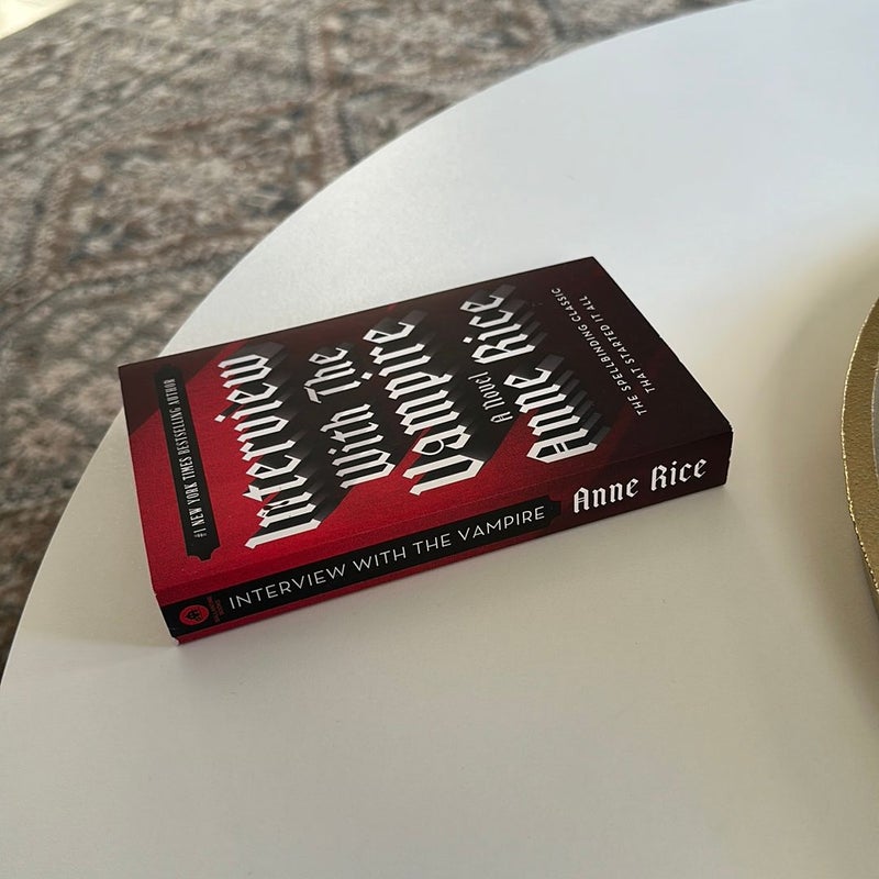 Interview with the Vampire (NEW Mass Market Paperback)