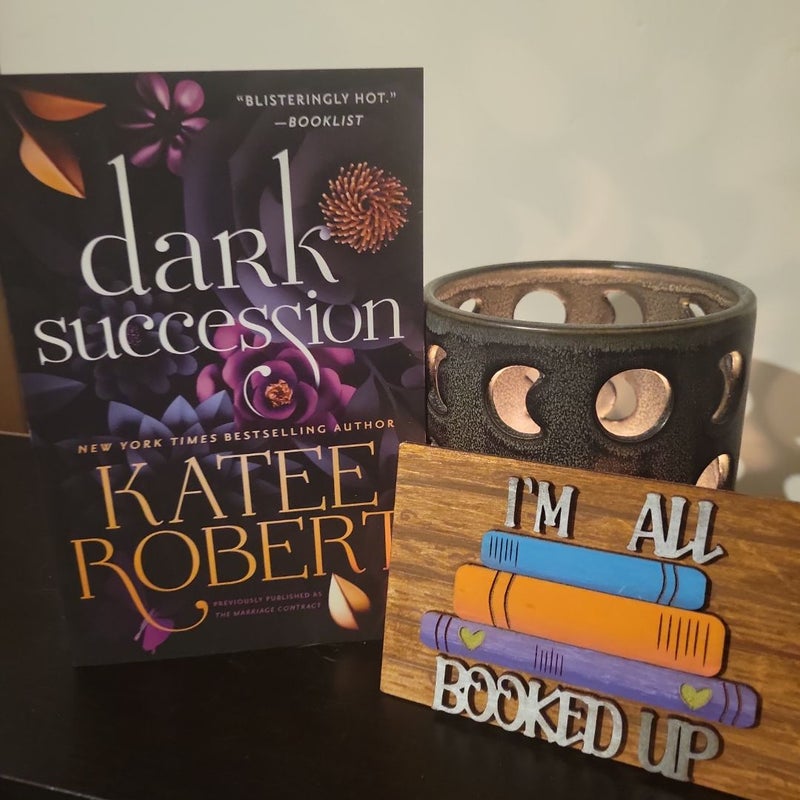 Dark Succession (previously Published As the Marriage Contract)