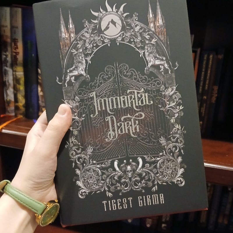 Immortal Dark OWLCRATE 