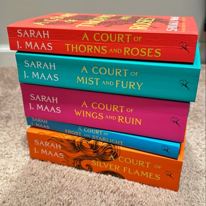 A Court of Thorns and Roses box set 