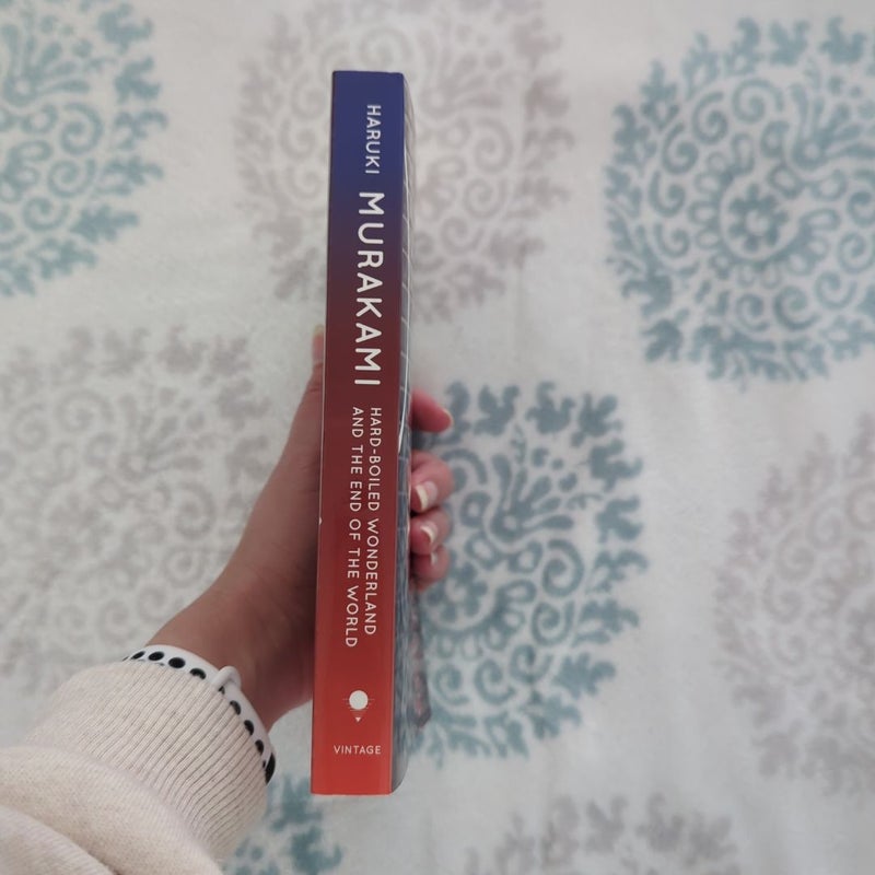 Hard-Boiled Wonderland and the End of the World
