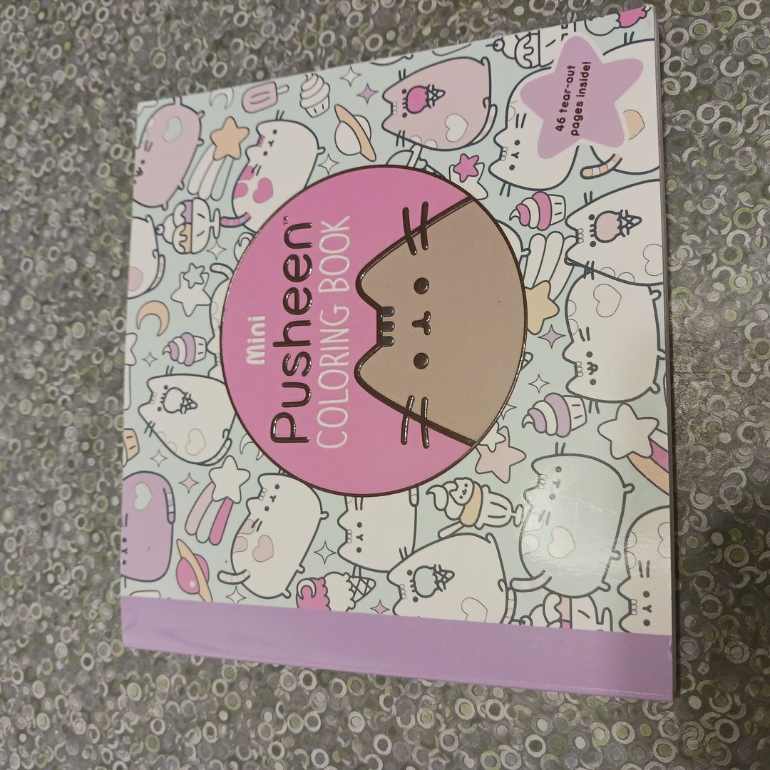 Mini Pusheen Coloring Book