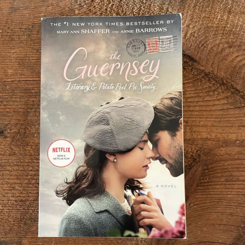 The Guernsey Literary and Potato Peel Pie Society (Movie Tie-In Edition)