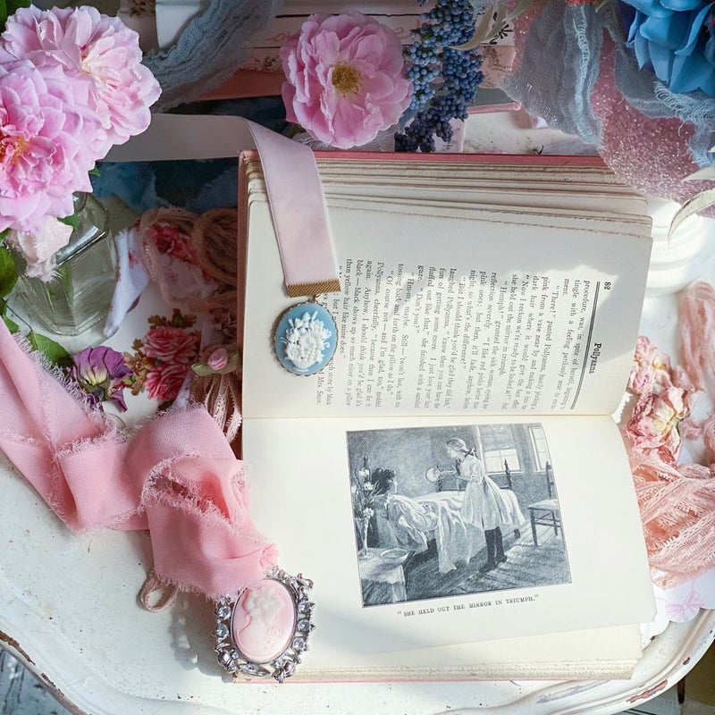 Pink Vintage Pollyanna