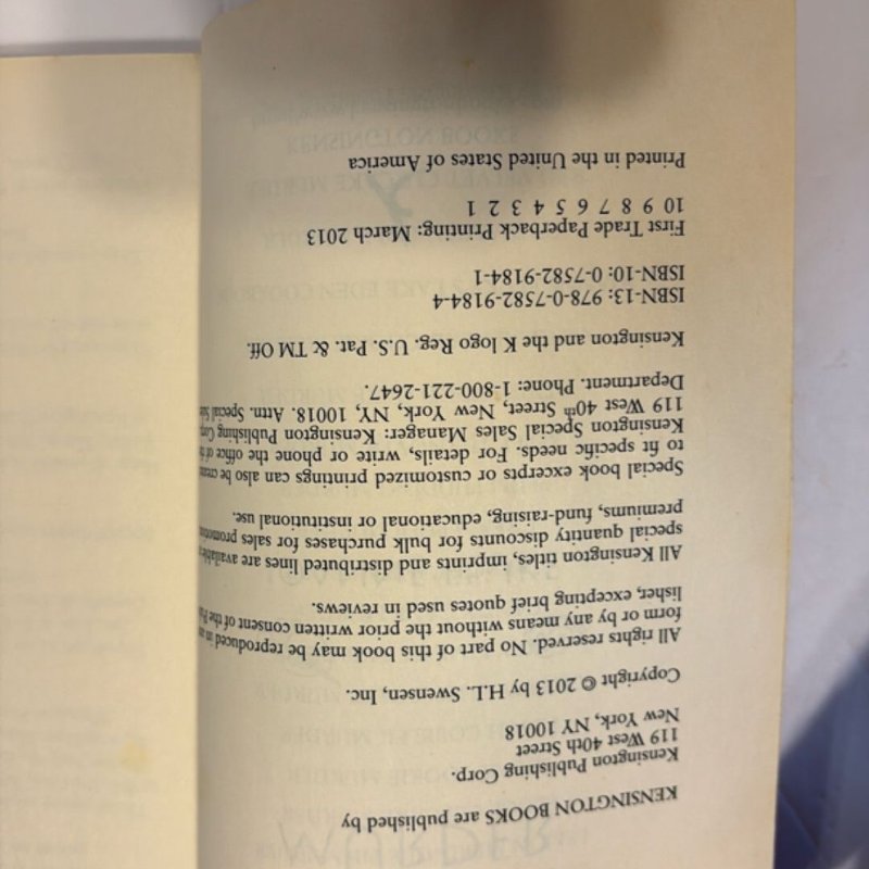 Red Velvet Cupcake Murder