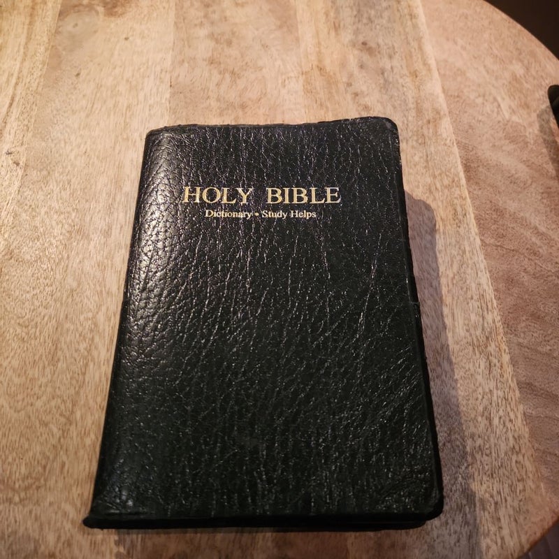 KJV Gift and Award Bible, Black Imitation Leather