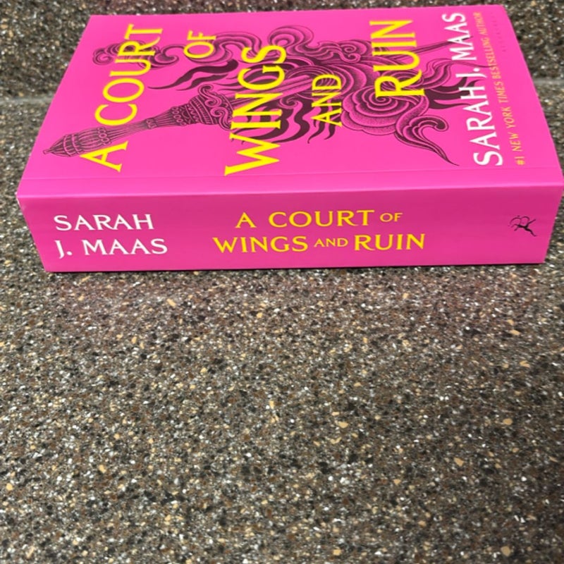 A Court of Wings and Ruin