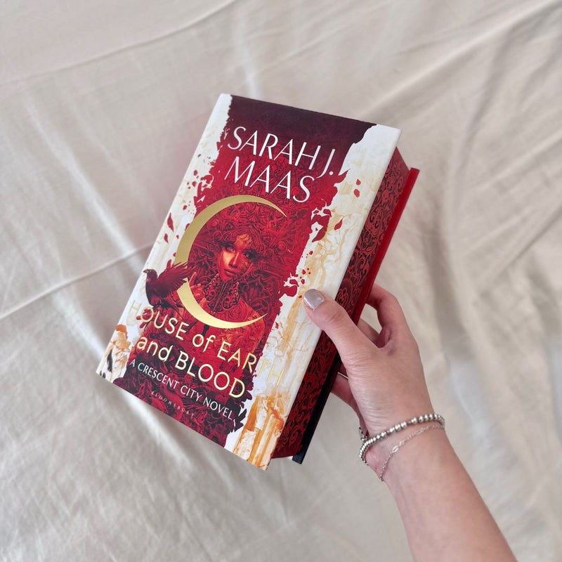 Crescent City by Sarah J. Maas