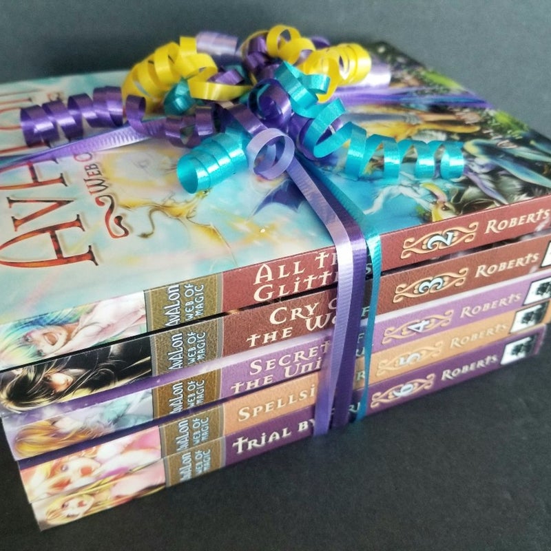 RARE 2008 "REVISED EDITIONS" SET OF AVALON WEB OF MAGIC BOOKS BY RACHEL ROBERTS