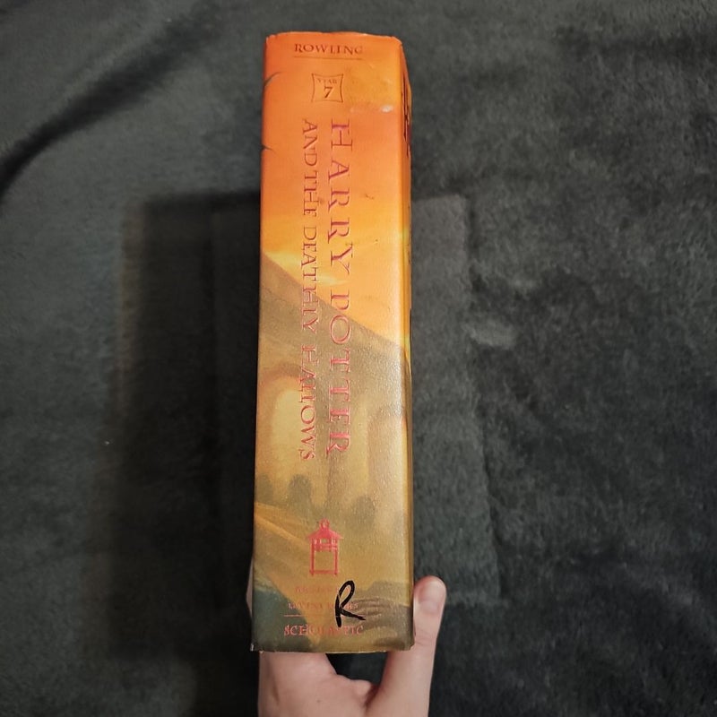 First Edition Harry Potter and the Deathly Hallows