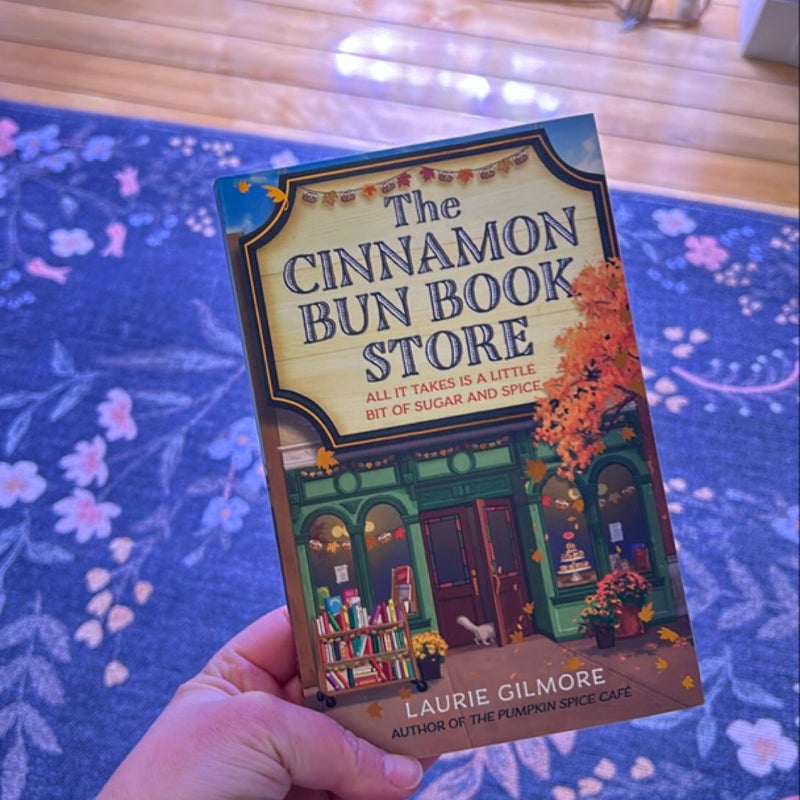 The Cinnamon Bun Book Store (Dream Harbor, Book 2)