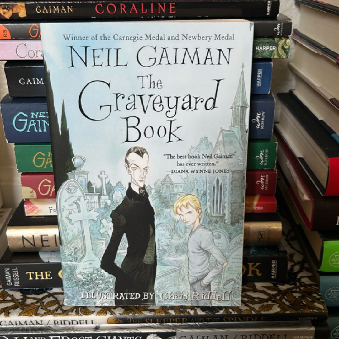 The Graveyard Book - Illustrated