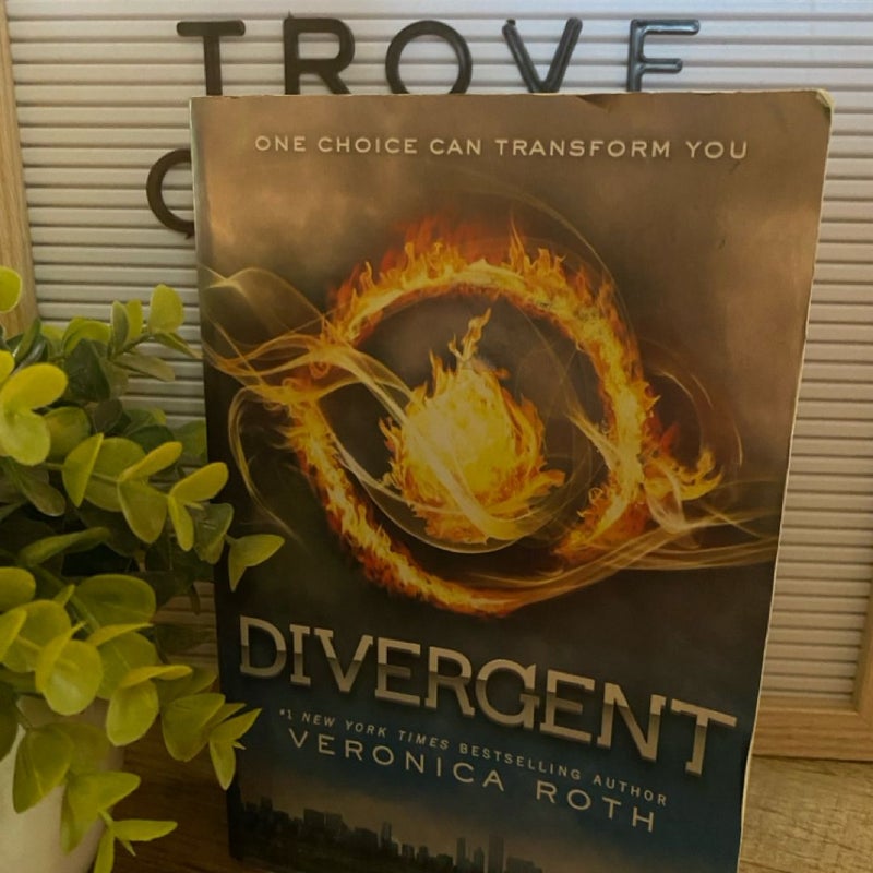 Divergent