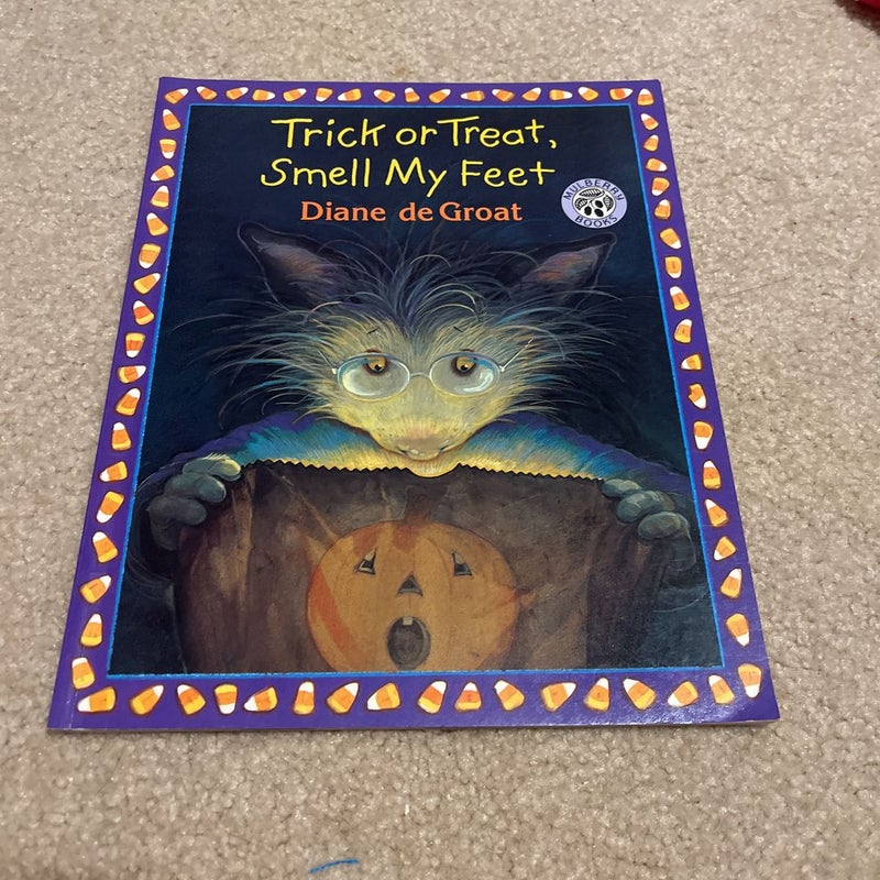 Trick of Treat, Smell My Feet