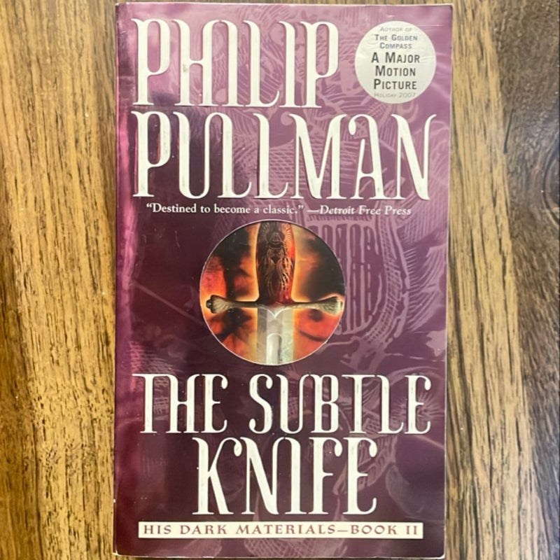 His Dark Materials: the Subtle Knife (Book 2)