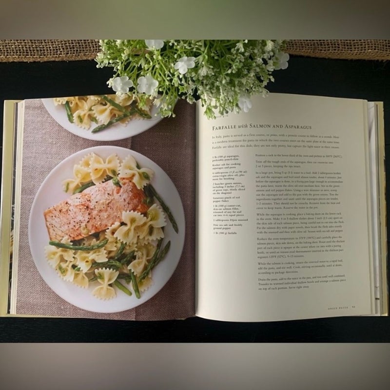 The Big Book of PASTA by Williams Sonoma Ultimate Collection of Recipes ~