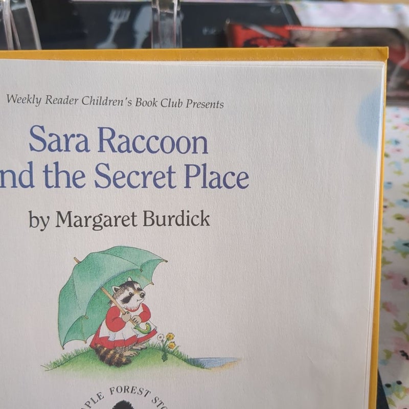 Sara Raccoon and the Secret Place