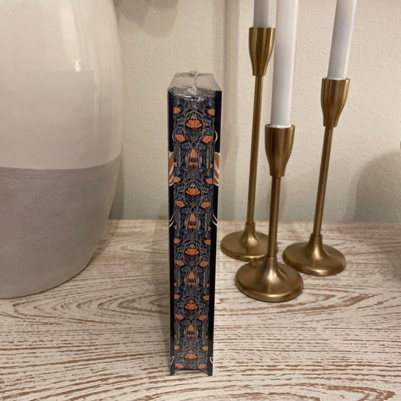 Bookish Box Exclusive: Salt Kiss 