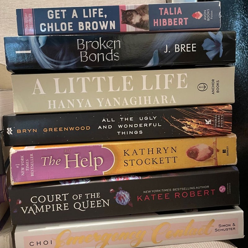 Book Bundle! Feel free to DM me if you’re interested in any 