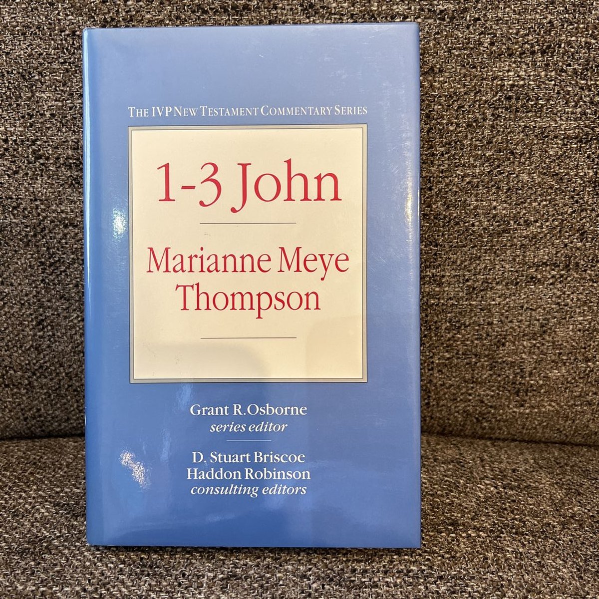 1-3 John by Marianne Meye Thompson