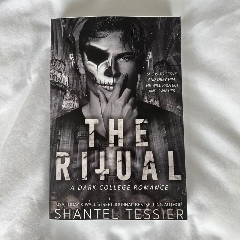 The Ritual by Shantel Tessier, Paperback Pangobooks