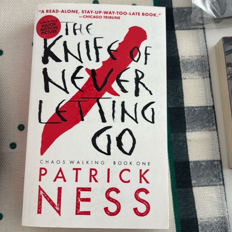 The Knife of Never Letting Go (with Bonus Short Story)