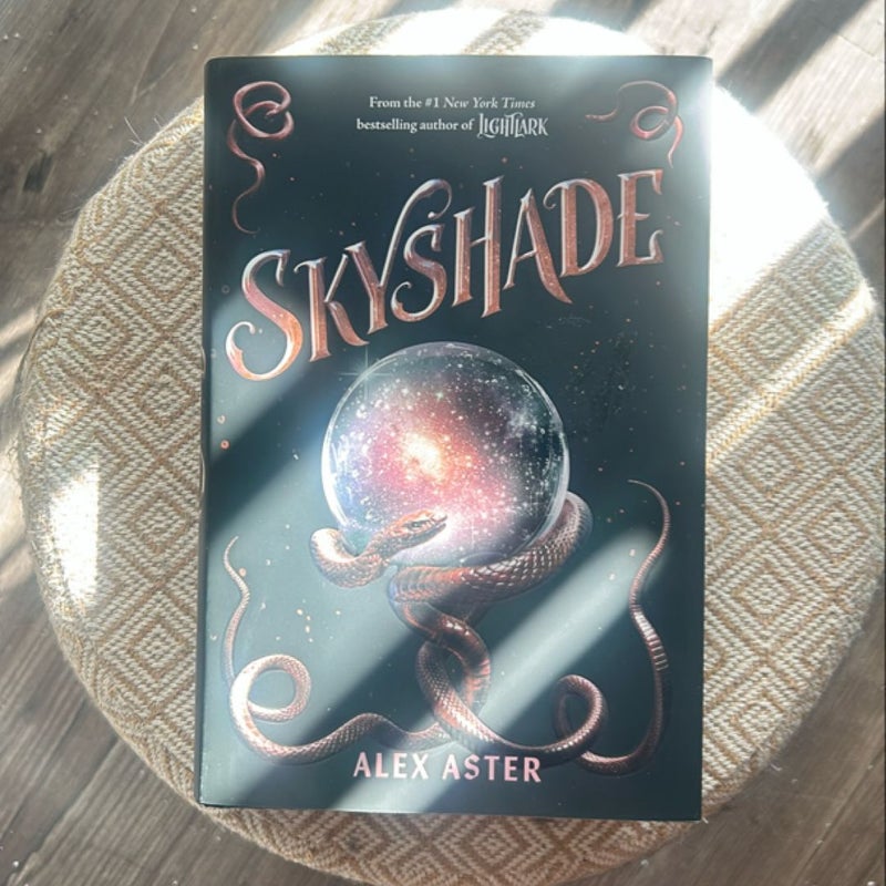 Skyshade (the Lightlark Saga Book 3)