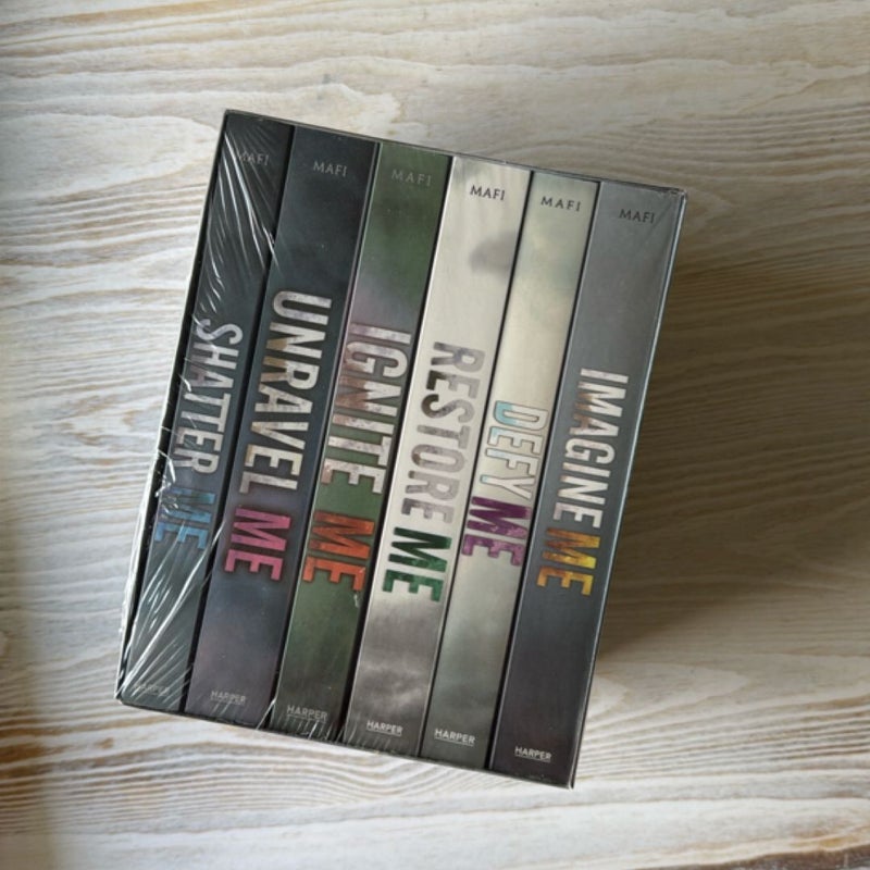 Shatter Me Series 6-Book Box Set