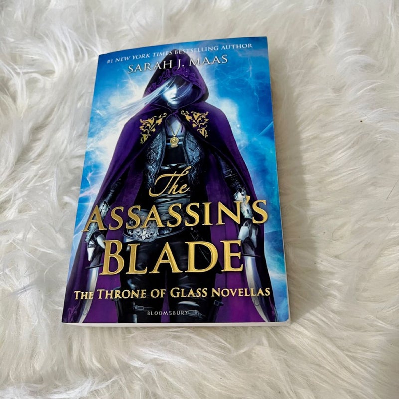 OOP Assassin’s Blade Paperback Sarah j mass