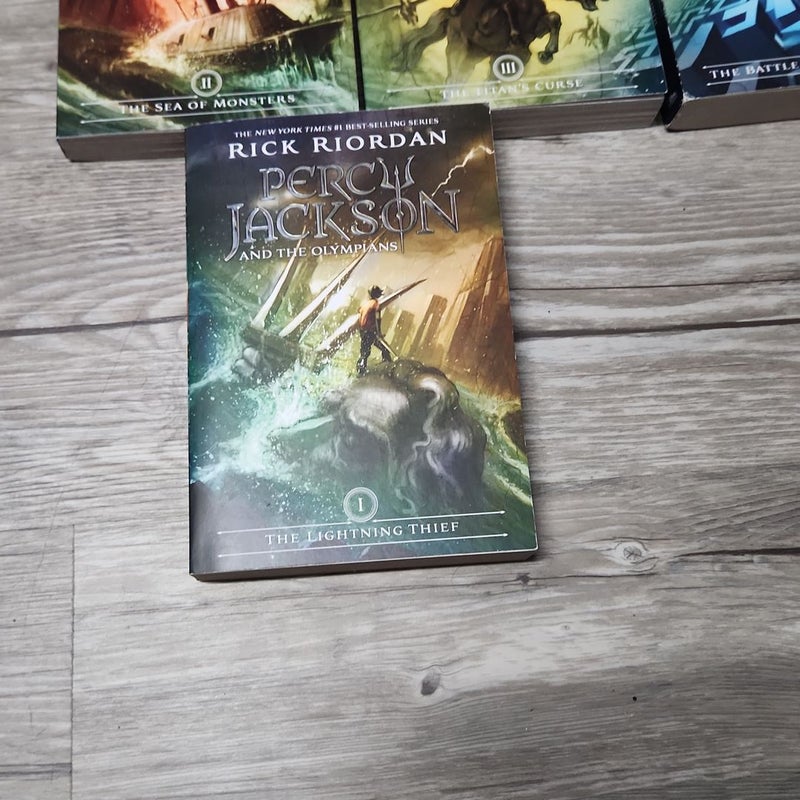 Percy Jackson and the Olympians, Book One the Lightning Thief (Percy Jackson and the Olympians, Book One)