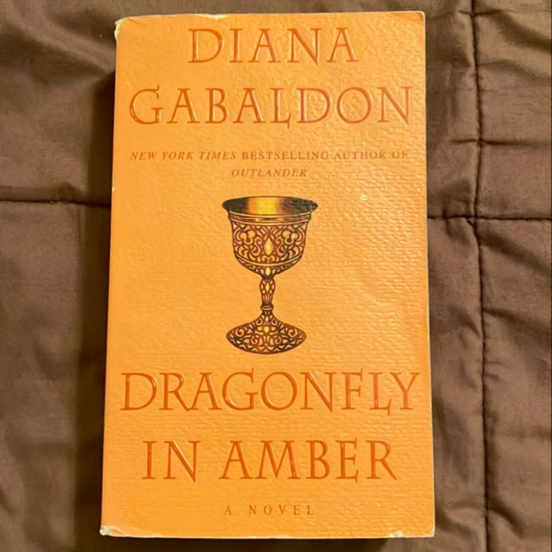 Dragonfly in Amber