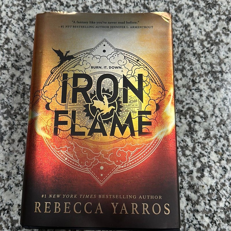 Iron Flame by Rebecca Yarros, Hardcover | Pangobooks