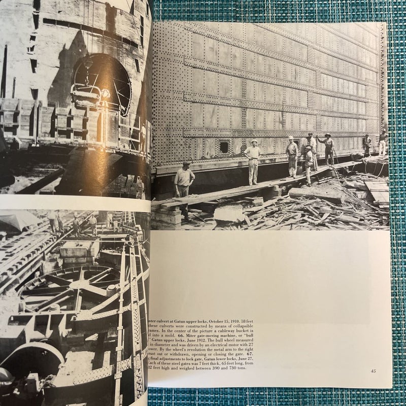 The Building of the Panama Canal in Historic Photographs